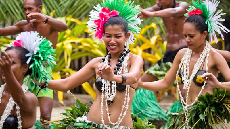 Immerse yourself in an unforgettable day of Fijian activities and traditions with this spectacular Fiji Culture Day Tour.